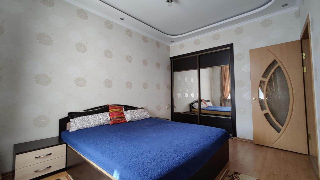 Stefan Cel Mare 64 Apartment Chisinau Exterior photo